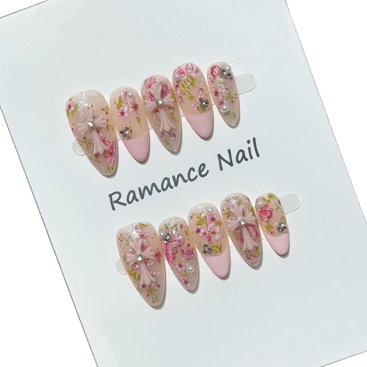 Floral Themed Press-On Nail Set Brehn
