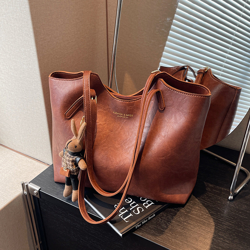 Elegante Leder Tragetasche Brehn