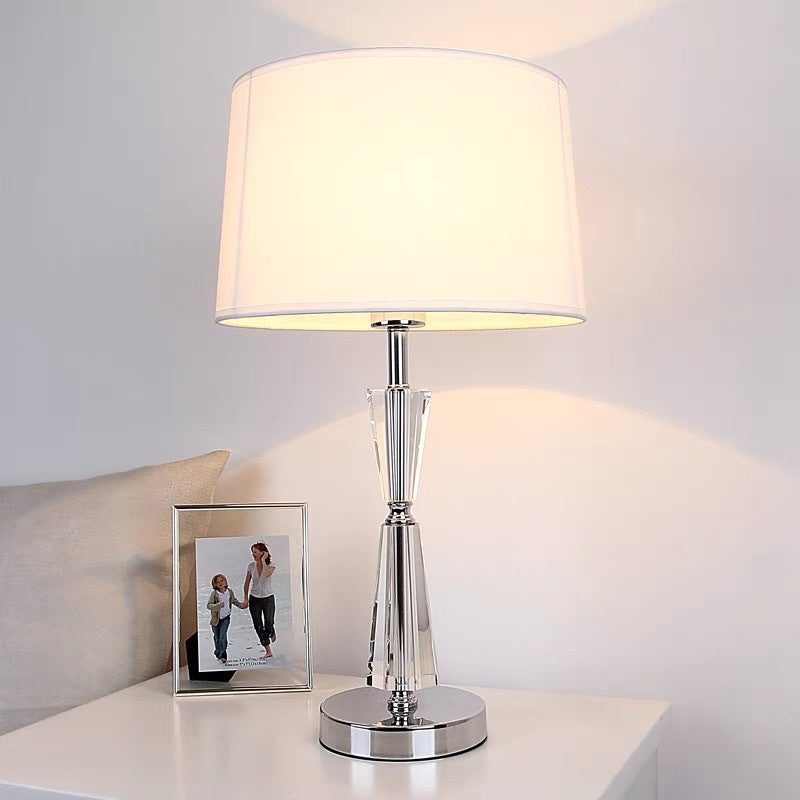 Zeitgenössische Kristalltischlampe