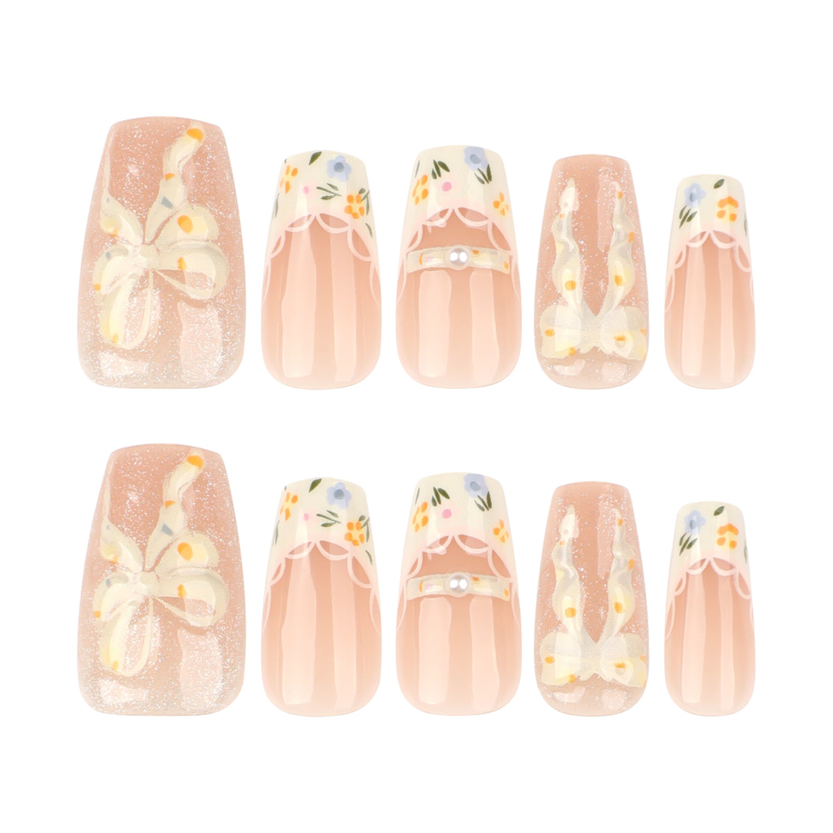 Kunstvolle Nagelverlängerungen mit floralem Design und Schleifenakzenten Brehn