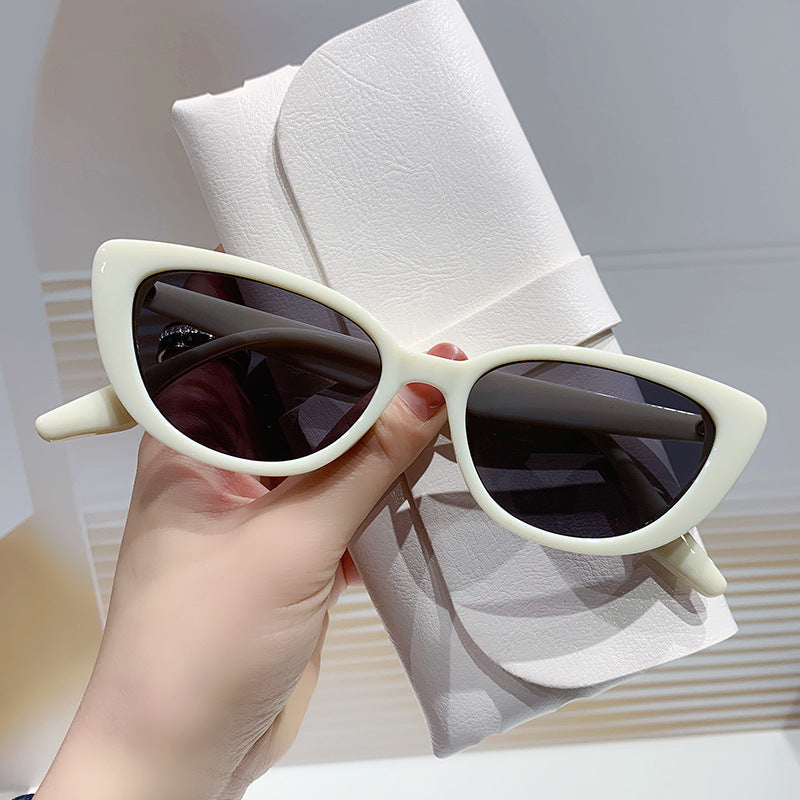Damen Cat-Eye Sonnenbrille mit elegantem, rahmenlosem Design Brehn