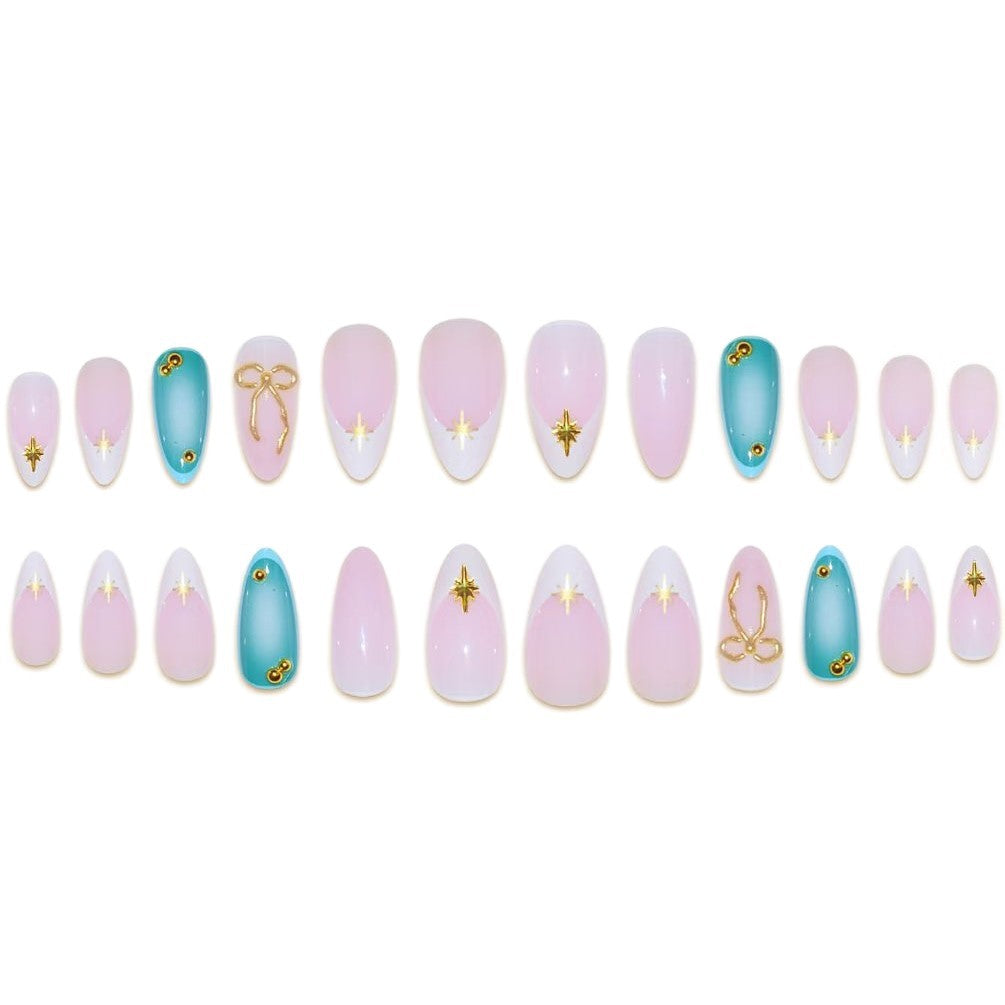 Künstlerisches Stiletto-Nagelkunst-Set mit Goldakzenten Brehn