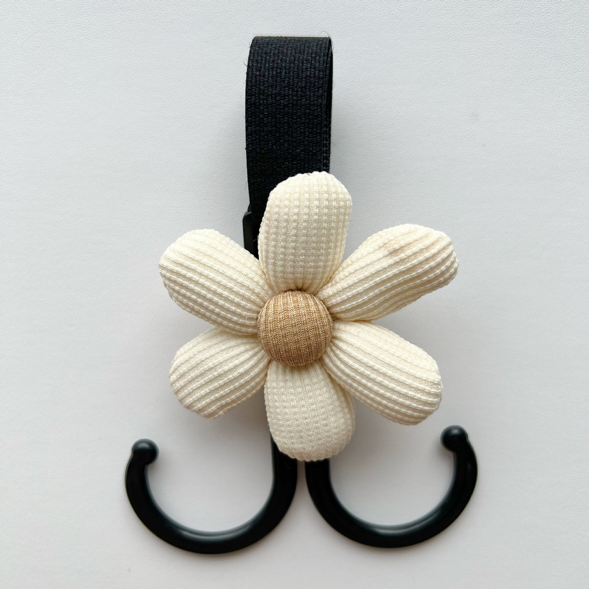 Plüschbären-Tasche Charm mit elastischem Schlaufenanhänger