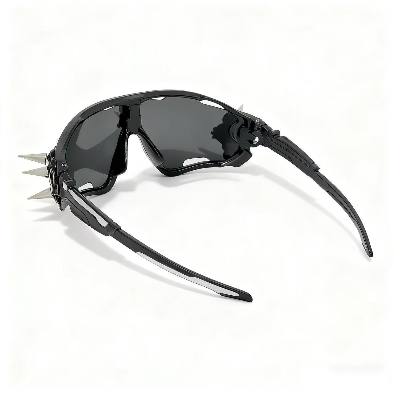 Damen edgy Sportsonnenbrille mit spitzen Akzenten Brehn