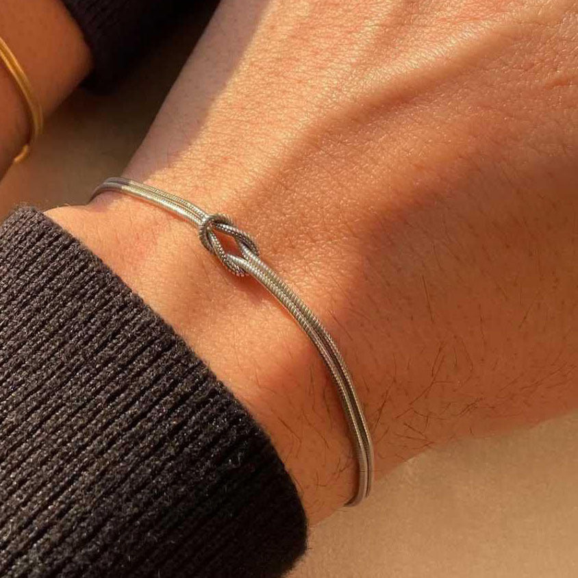 Elegante Doppelstrang-Knotenarmband Brehn