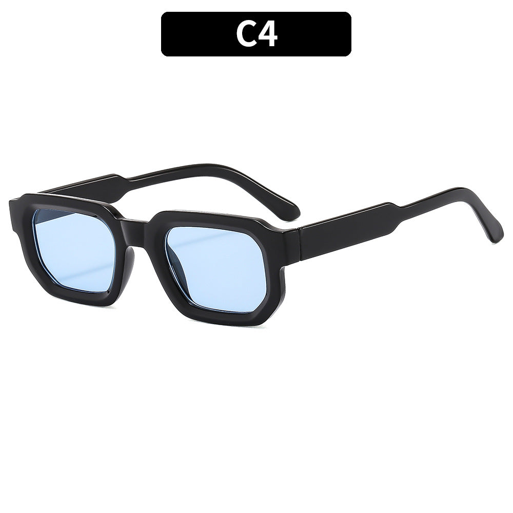 Stylische winkelige geometrische Sonnenbrille