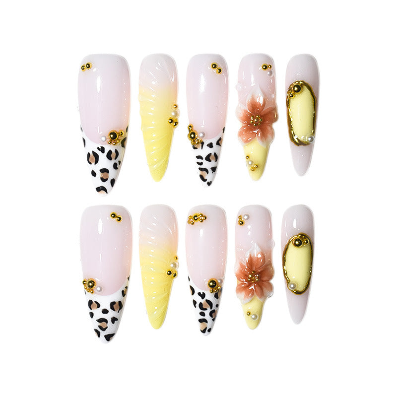 Ornate Stiletto Nagelkunst Erweiterungen Brehn