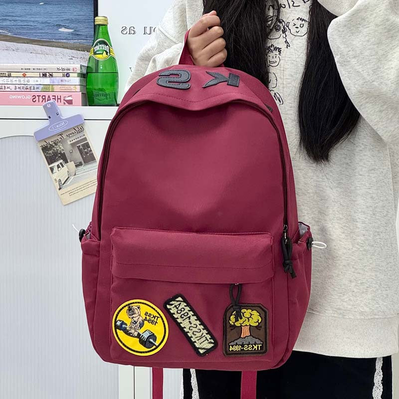 Stylische bestickte Patch-Rucksack