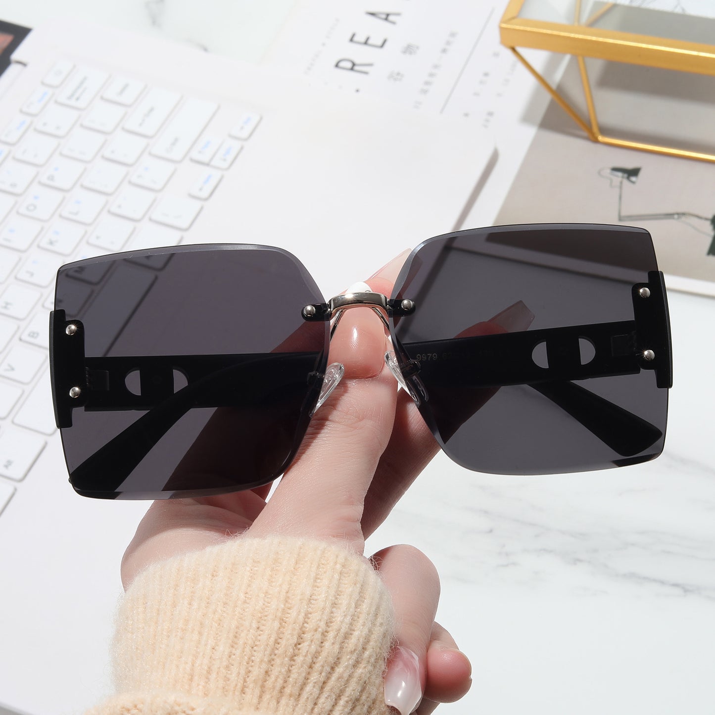 Damen Hochwertige rechteckige Sonnenbrille mit modischem Metallrahmen Brehn