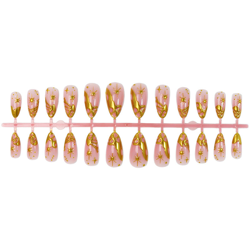 Kunstnagelset mit Glamourösen Goldakzenten und Eleganten Designs Brehn