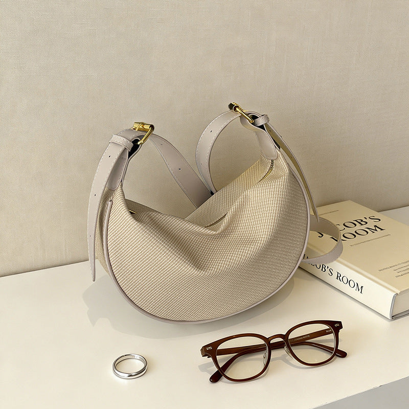 Texturierte Leder Hobo-Tasche