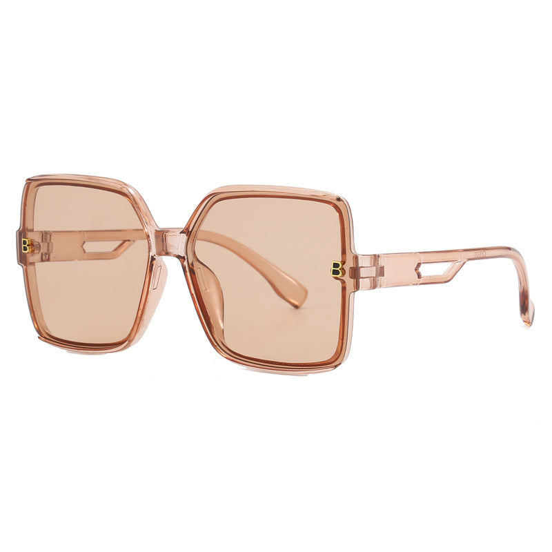 Damen modische oversized Sonnenbrille mit extravaganten Akzenten Brehn