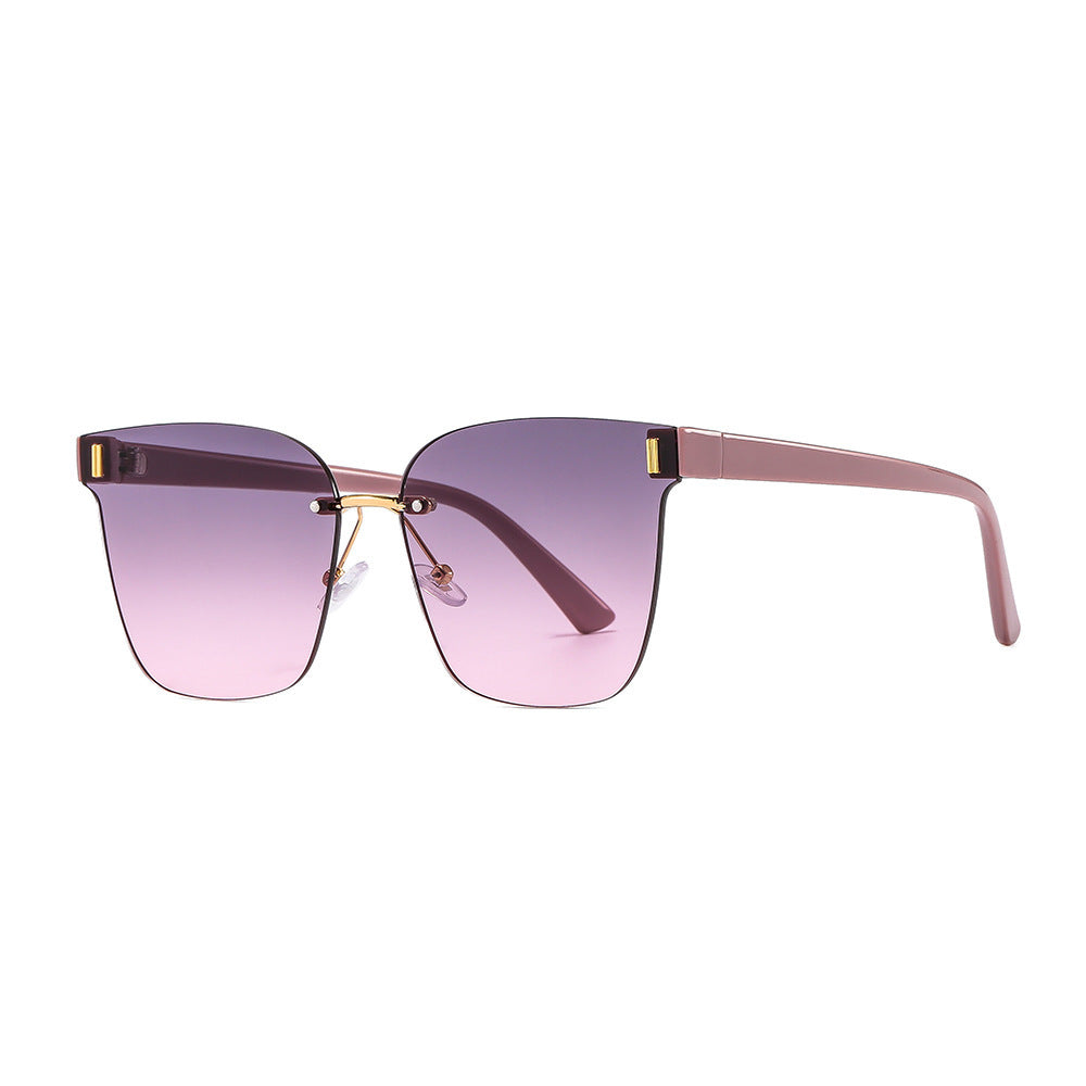 Damen Sonnenbrille im modernen Design mit breitem Rahmen Brehn