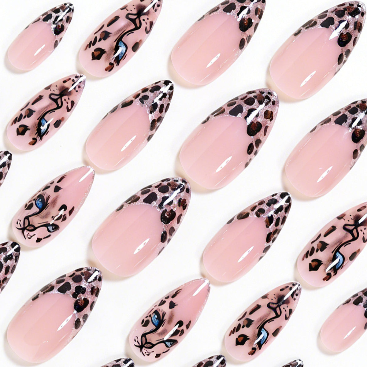 Künstlerische Leopard-Print Stiletto-Nagelkunst-Tipps Brehn