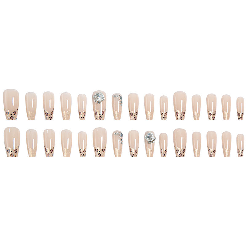 Kunstnagelset mit Glitzer- und Leopardenmotiv Brehn
