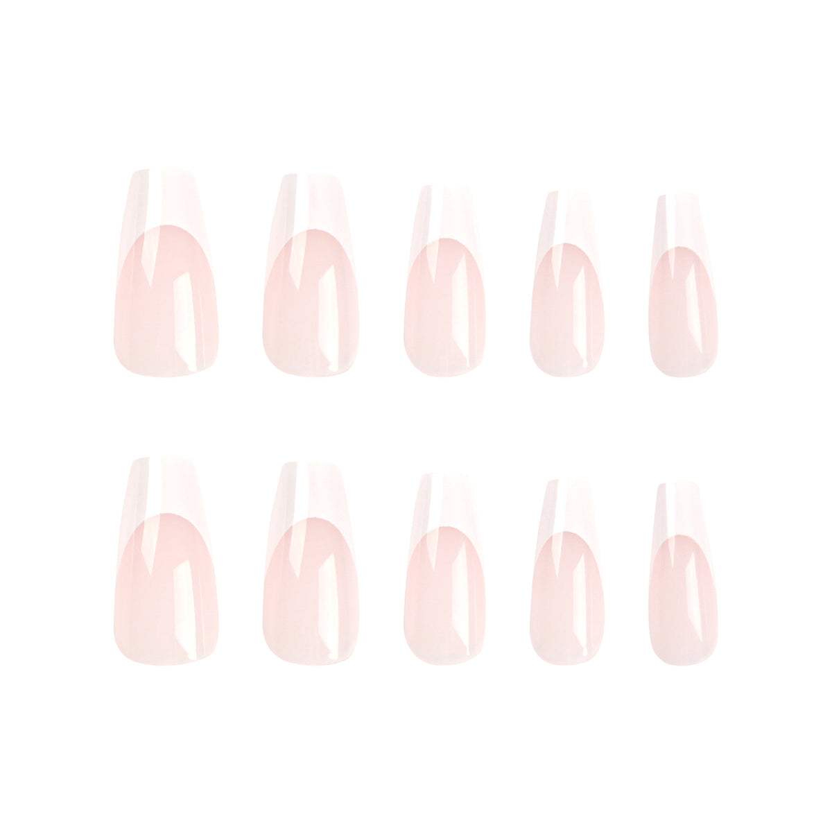 Kunstvolle Nagelverlängerungen mit durchscheinendem French-Tip Brehn