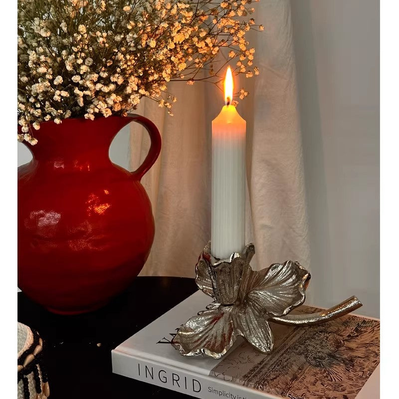 Künstlerische Blumenhaarnadel