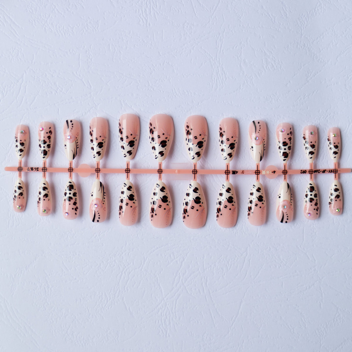 Künstlerisches Leopard- und Blumen-Nagelkunst-Set