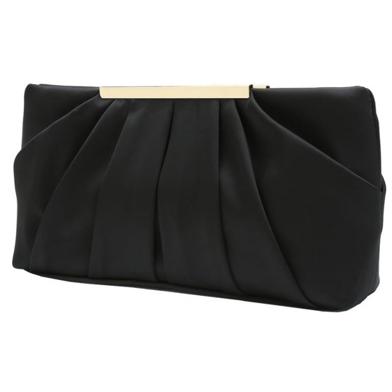 Elegante Clutch mit Raffinierten Faltendetails Brehn