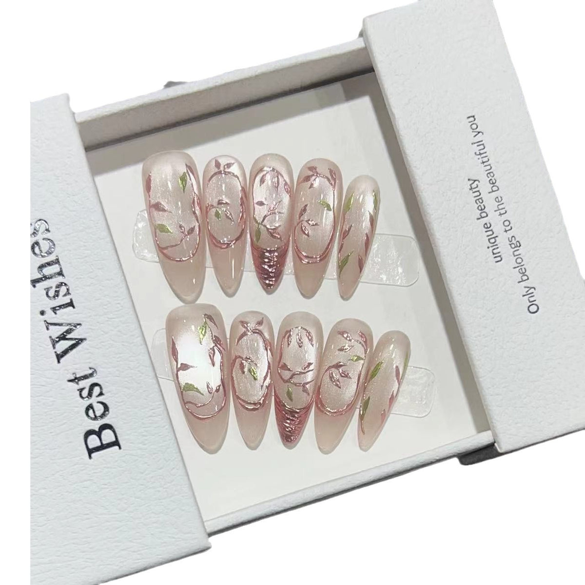 Künstlerische florale Nagelspitzen Brehn