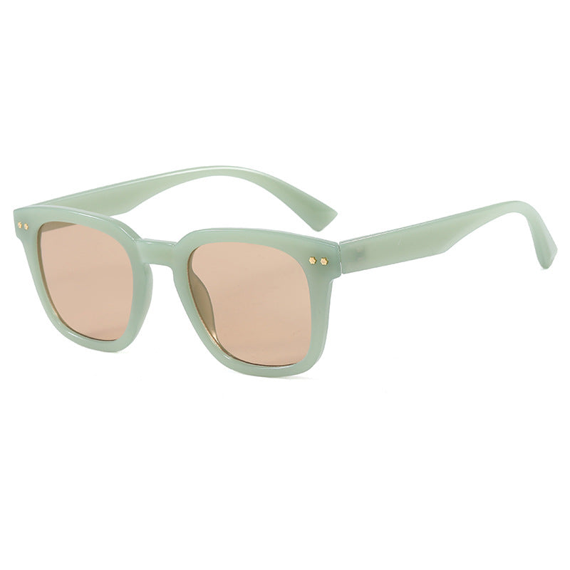 Damen Quadratische Sonnenbrille mit modernem transparentem Rahmen und UV-Schutz Brehn