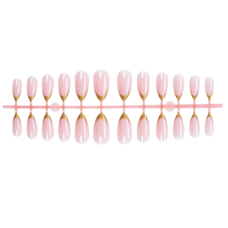 Elegante Press-On-Nagelset mit goldbeschichtetem Design Brehn