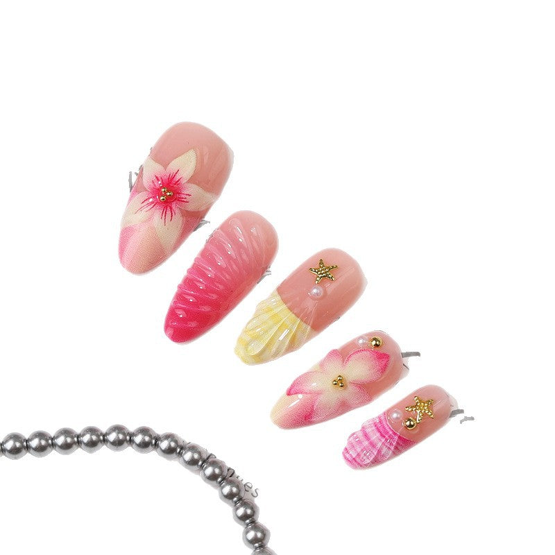 Blumen-inspirierte Press-On-Nagelkollektion Brehn