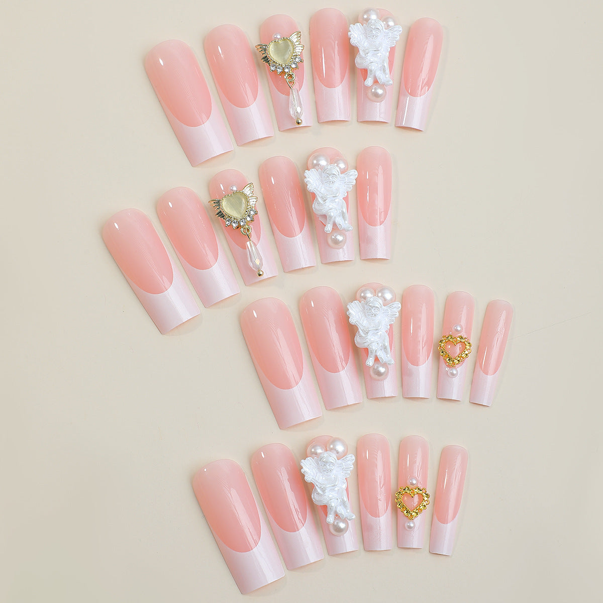 Dekoratives Press-On Nagelset mit 3D Akzenten Brehn