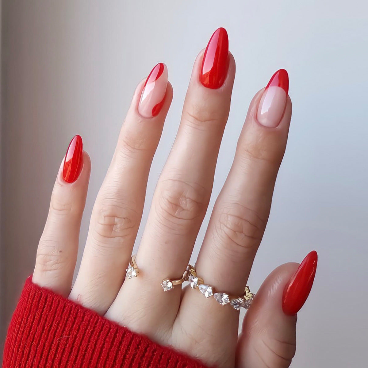 Kunstnagelset mit edlen spitzen Akzenten Brehn