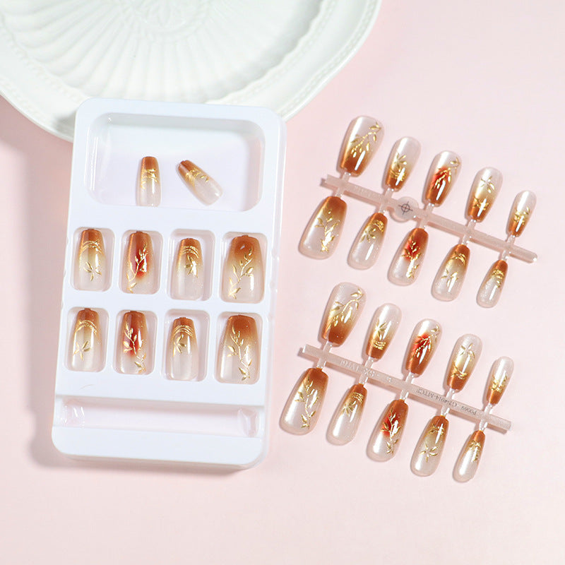 Premium Herz-Beschmückte Press-On Nagelset Brehn