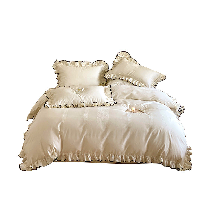 Edles Baumwollsatin-Bettgarnitur-Set mit Volant-Rüschen, Jacquard‑Blütenbordüre und Kontrastkeder