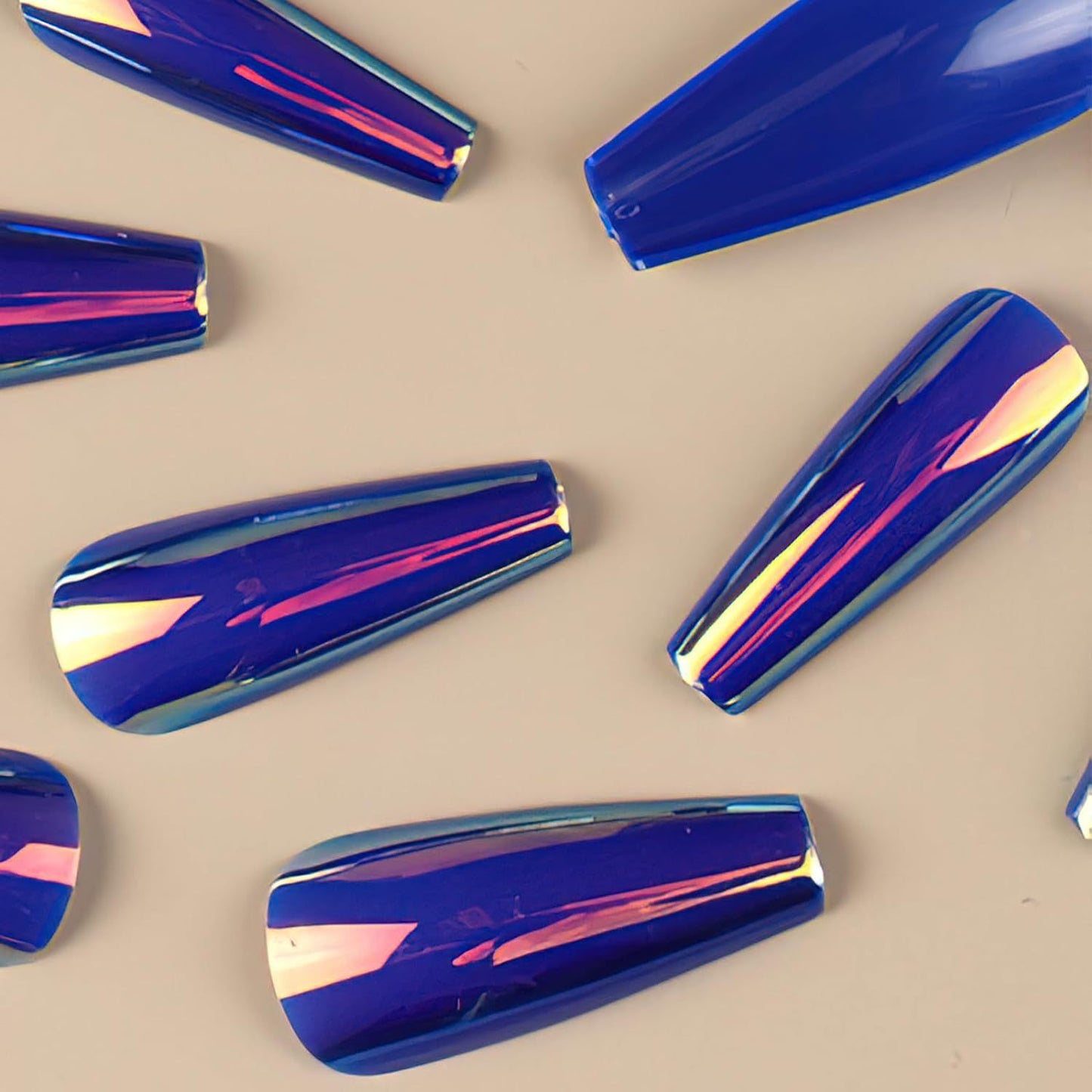 Kunstnagelspitzen mit holographischem Glanz Brehn
