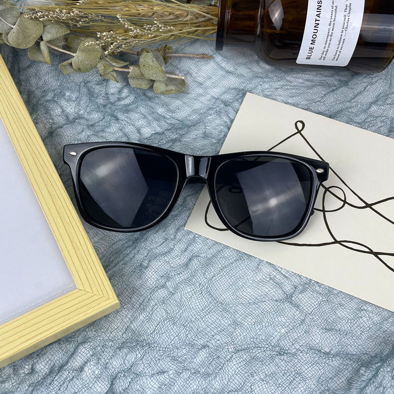 Fette Winkelrahmen Sonnenbrille Brehn
