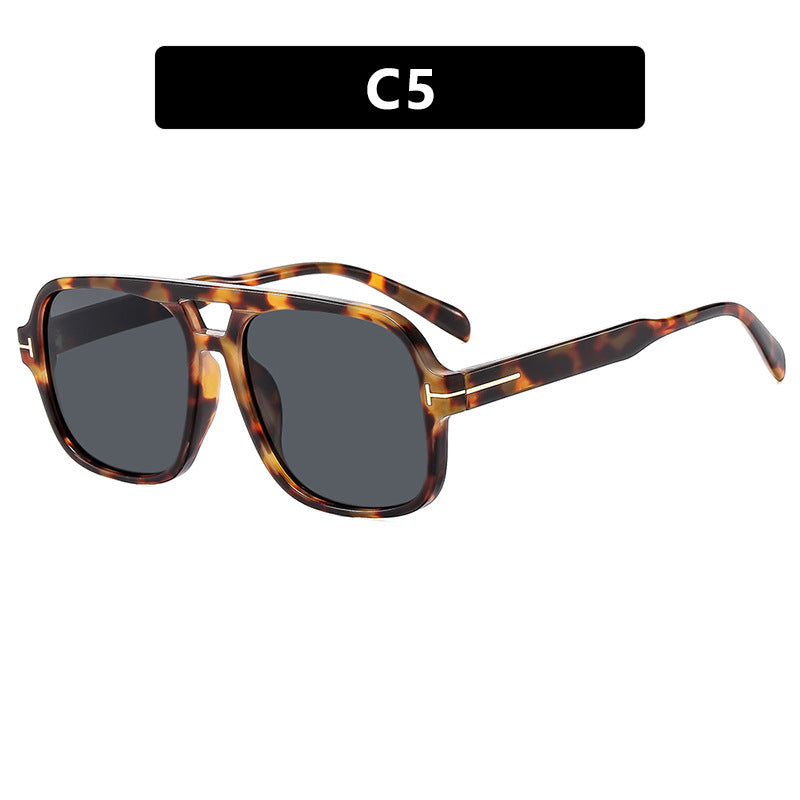 Damen quadratische Designerbrille mit filigranem Rahmen und modernem Kunststoffmaterial Brehn