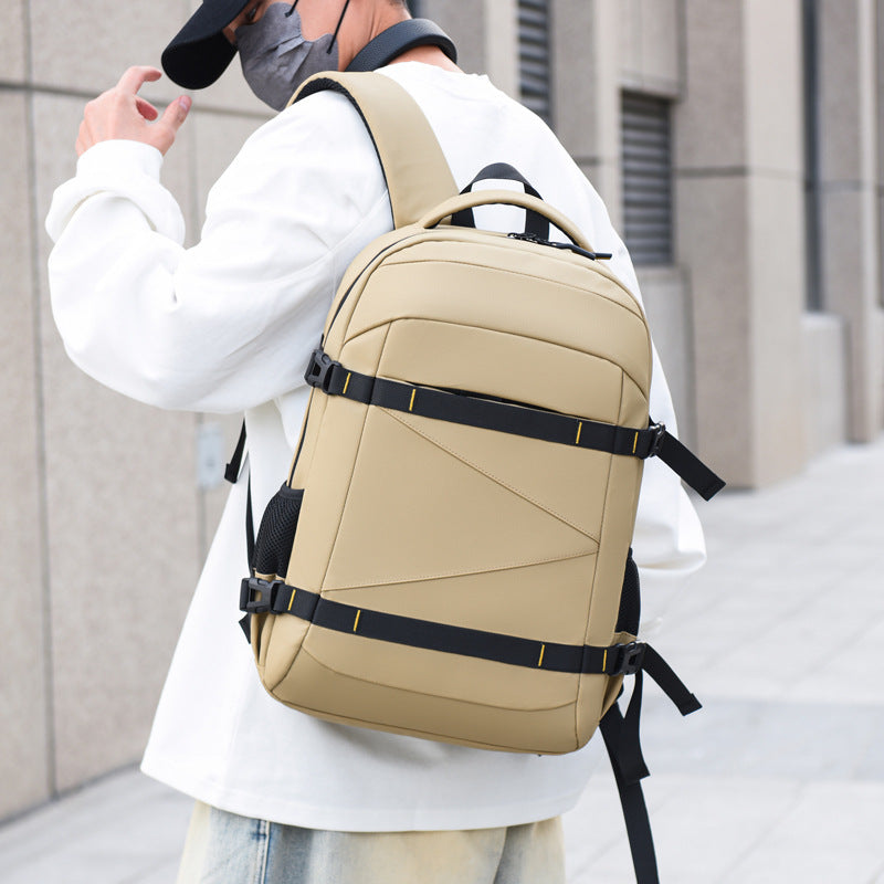 Moderner Rucksack mit Multidimensionalen Fächern und Atmungsaktivem Rücken Brehn