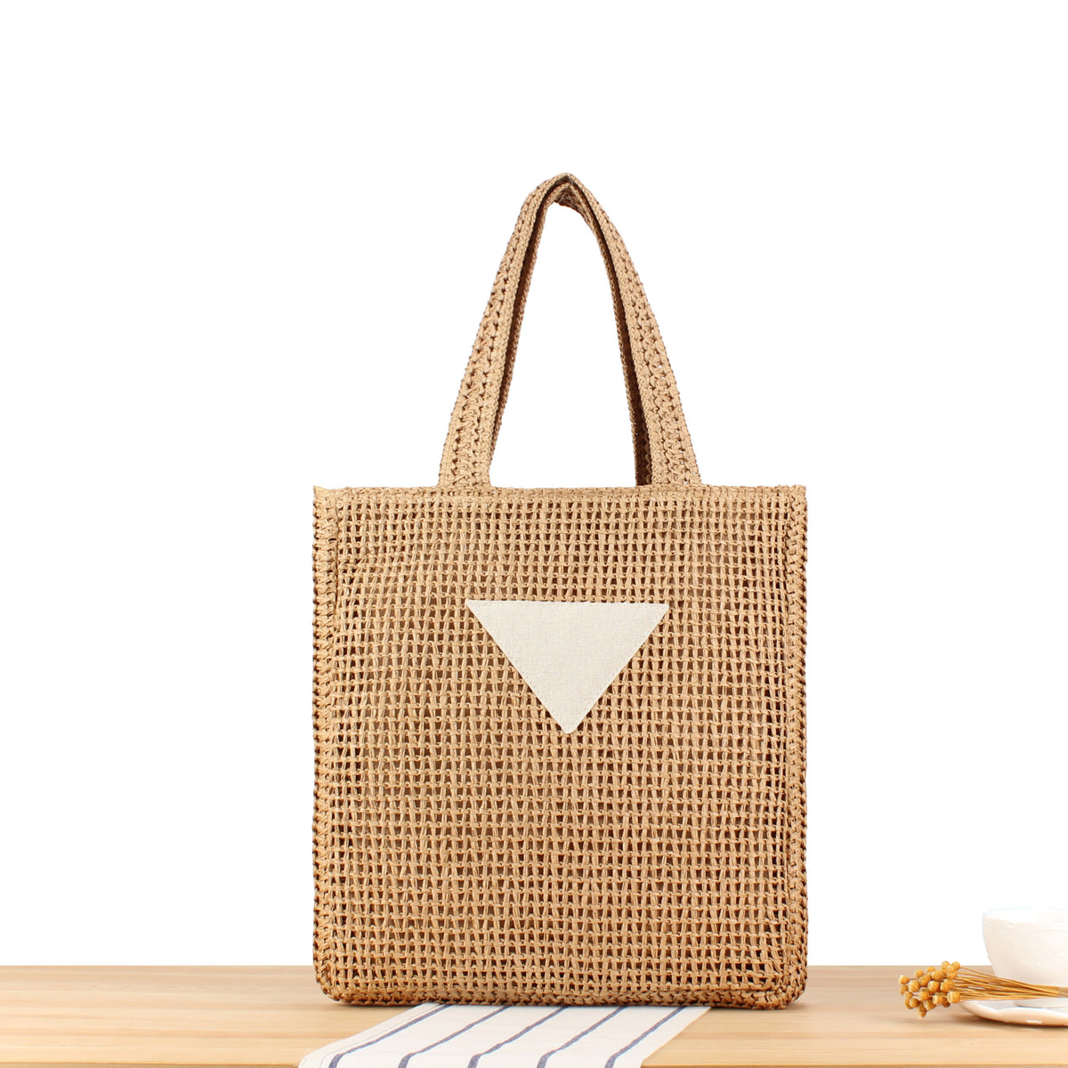 Handtasche Aus Handgefertigtem Naturmaterial mit Minimalistischer Ästhetik Brehn