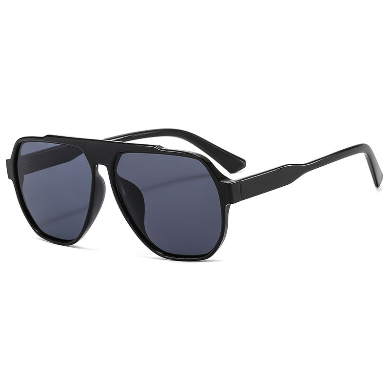 Damen Sportliche Sonnenbrille im angesagten Shield-Design Brehn
