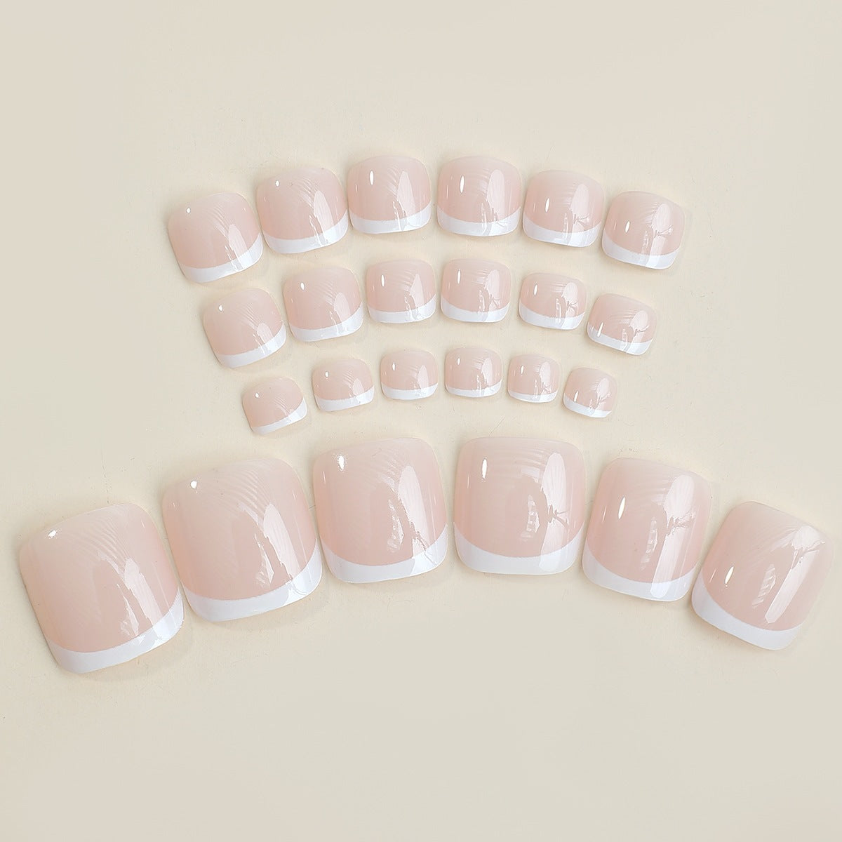 Kunstnagelset mit flexiblen Nägeln und pflegenden Zubehör Brehn