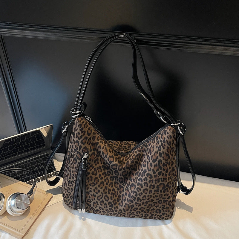 Chic Leopardenmuster Hobo Tasche Brehn