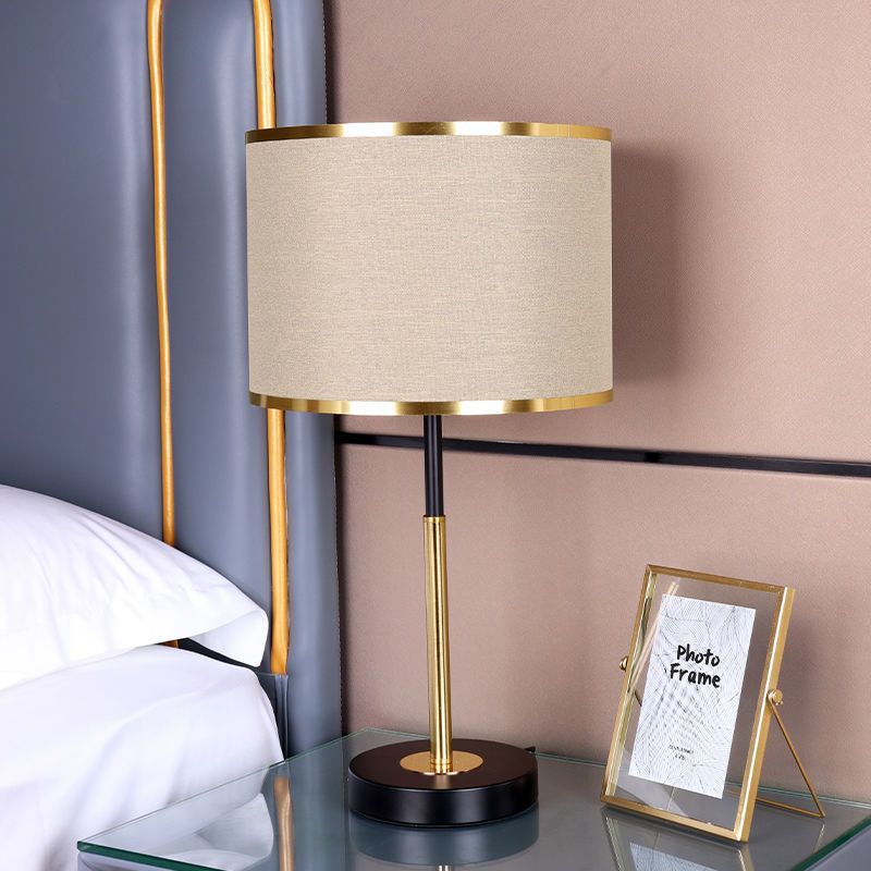 Moderne Minimalistische Stilvolle Tischlampe