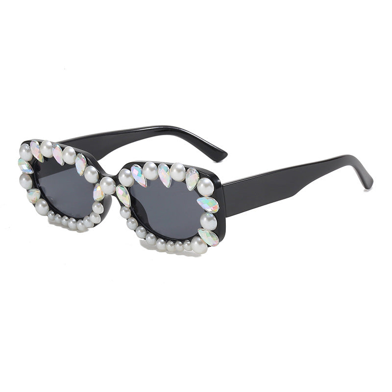 Damen elegante Sonnenbrille mit Perlenschmuck Brehn