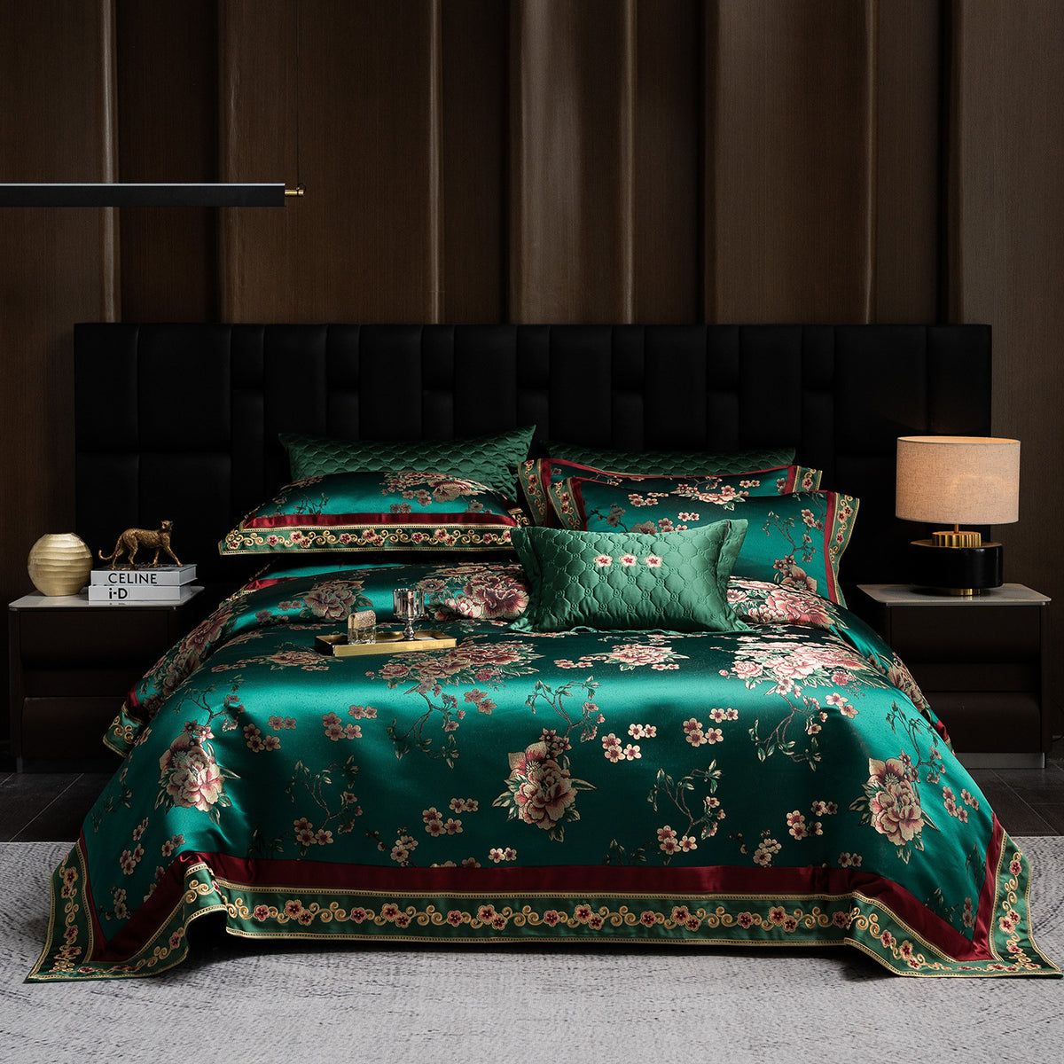 Luxus Satin Floral Jacquard Bettbezug Set mit gesteppter Kissenhülle & dekorativen Kissen