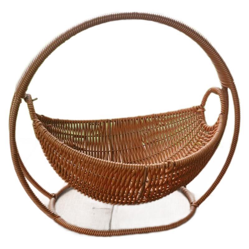 Damen schicker dekorativer Aufbewahrungskorb auf Metallgestell Brehn