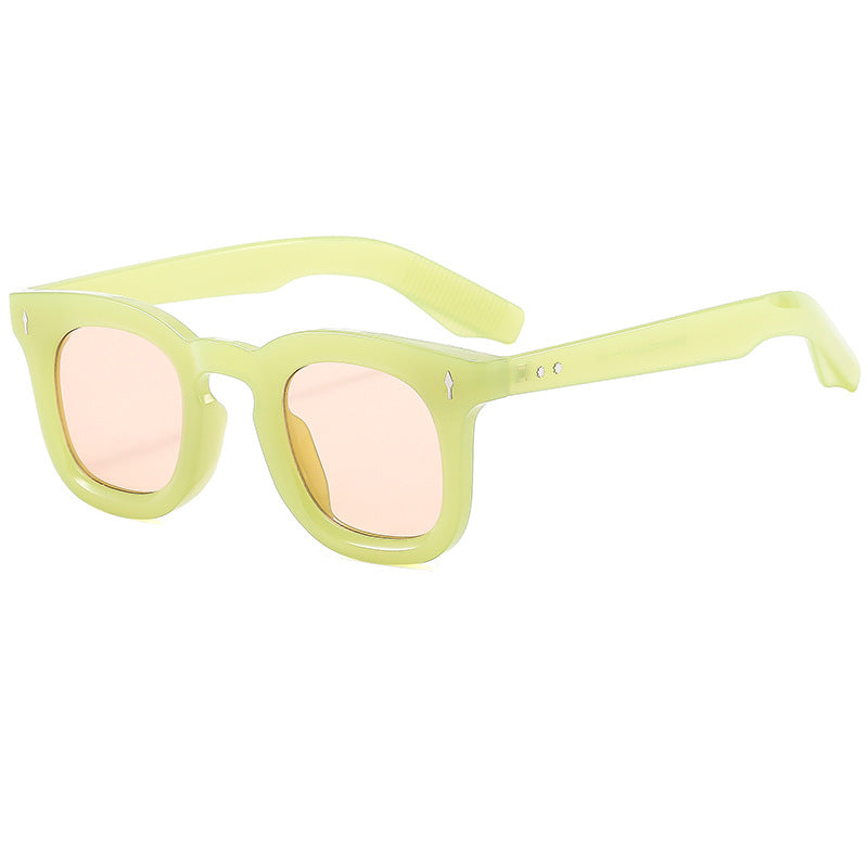 Damen Modische Sonnenbrille im hochqualitativen Design Brehn