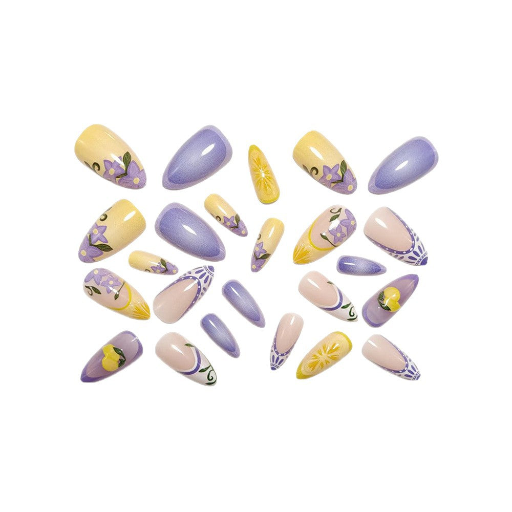 Kunstnagelset mit Floralen Designs Brehn