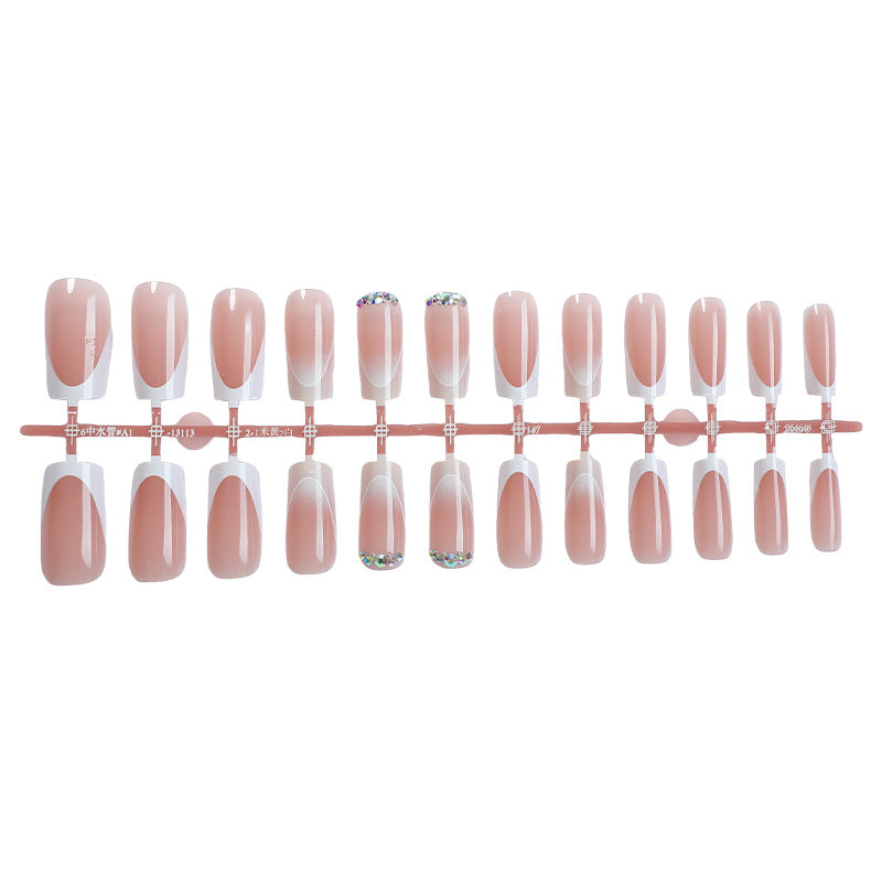 Premium Press-On-Nagel-Set mit Ombre- und Edelstein-Akzenten Brehn