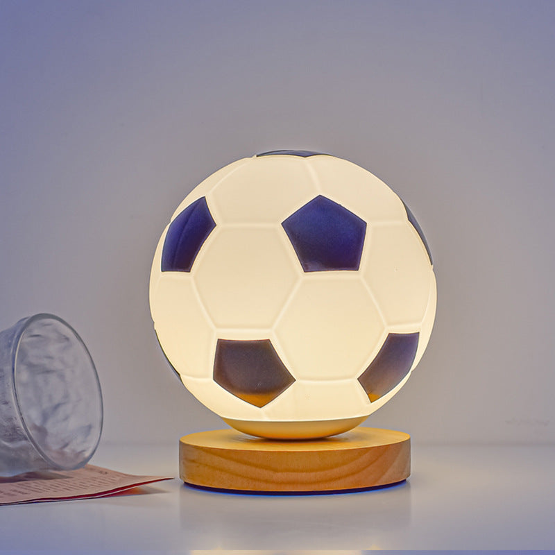 Fußballförmige Tischlampe