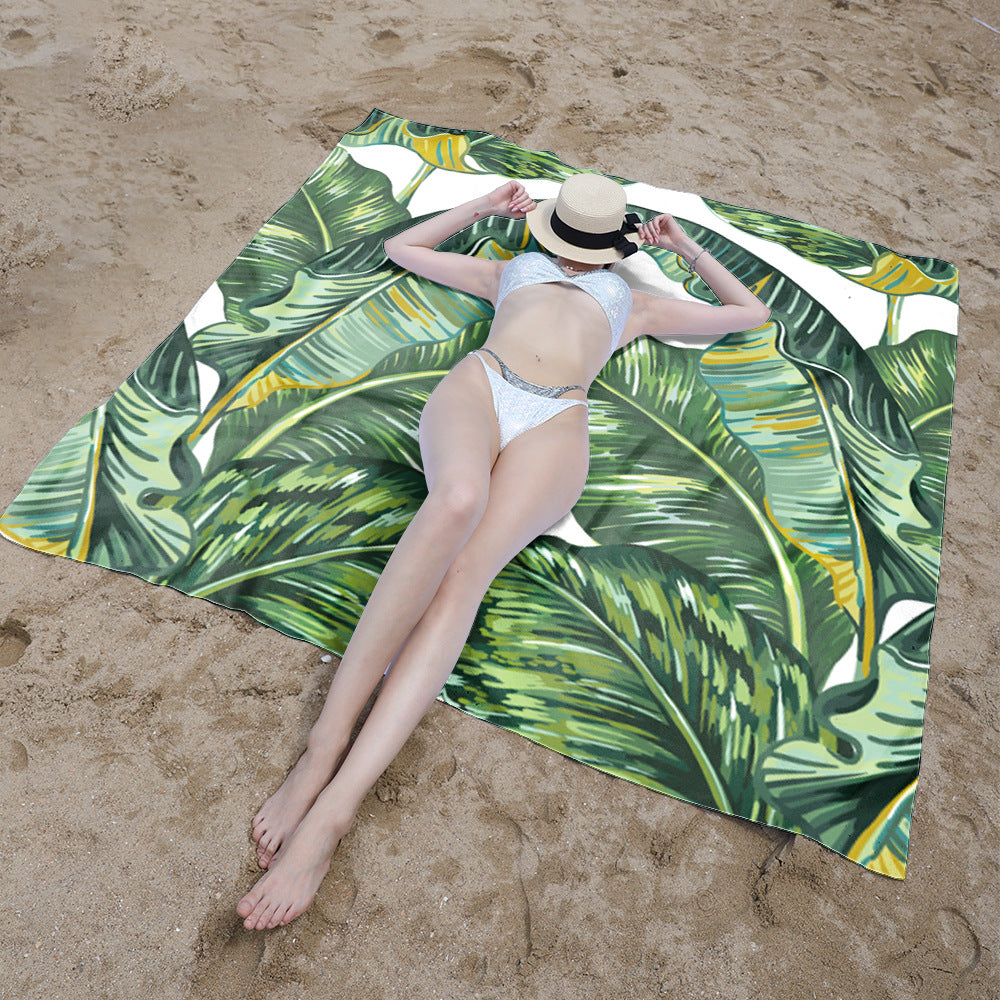 Stranddecke mit lebhaftem Blumenmuster und innovativer Struktur Brehn