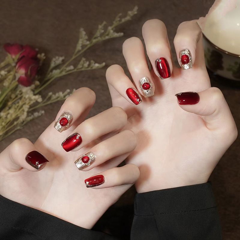 Festliches Glamouröses Nagelkunst-Set Brehn