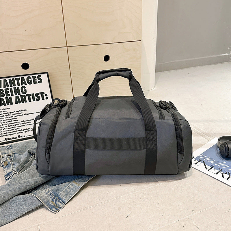 Damen Sportliche Reisetasche mit praktischen Fächern Brehn